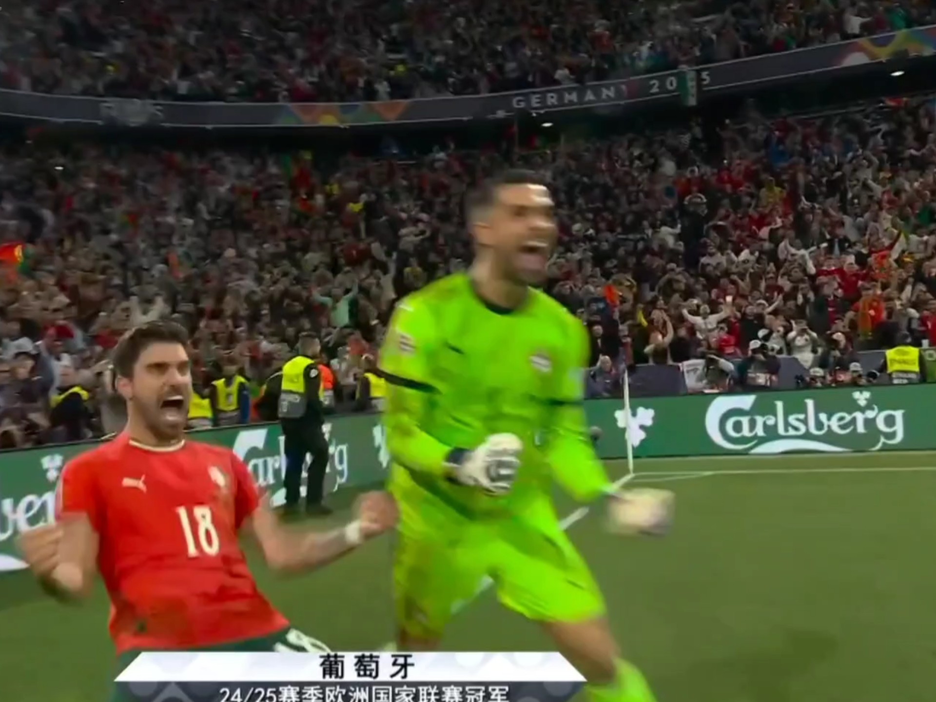 关于大比分获胜引发热议！，Rookie在西班牙队比赛中败北赛场气氛高涨的信息-开云网页版